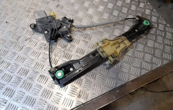 Ford Fusion II Rear door window regulator with motor 0130822833