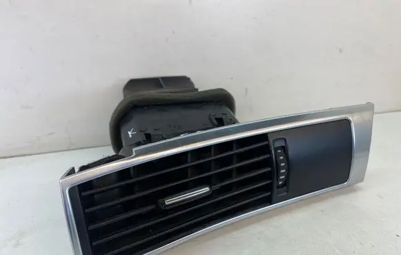 Audi A6 S6 C6 4F Dashboard side air vent grill/cover trim 4F1820901D