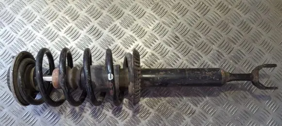 Audi A4 S4 B5 8D Front shock absorber/damper 8d0413031ac