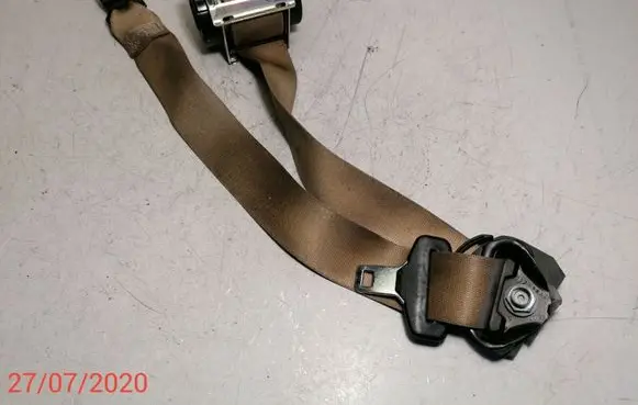 Mercedes-Benz GL X164 Front seatbelt A2518607185