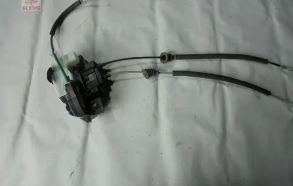 Hyundai Genesis Rear door lock 81420-3M000