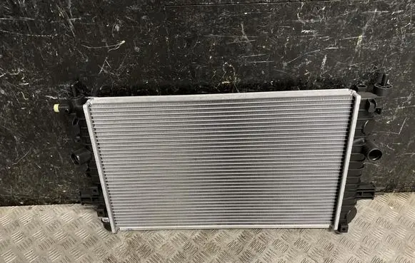 Opel Astra H Coolant radiator 1300266