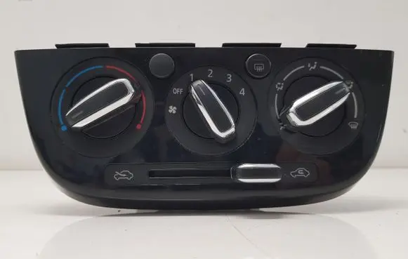 Mitsubishi Space Star Climate control unit 7820A875