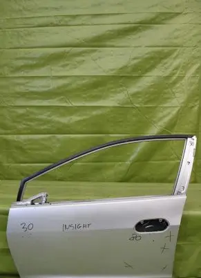 Honda Insight Front door 000259