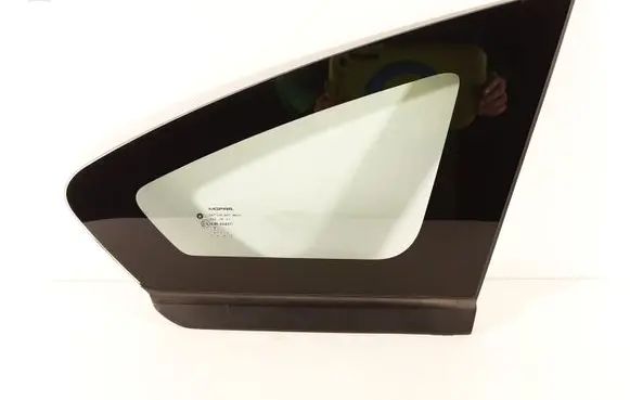 Dodge Caliber Rear side window 58752AB 050742336AA 43R008011