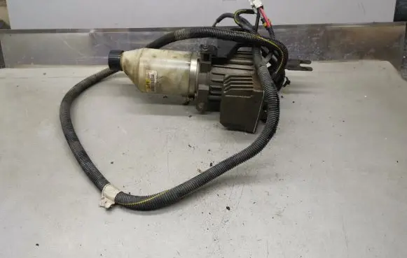 Opel Astra G Power steering pump