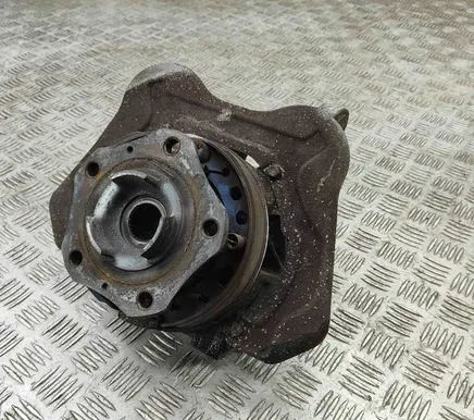 Porsche 911 996 Rear wheel hub 99633161106