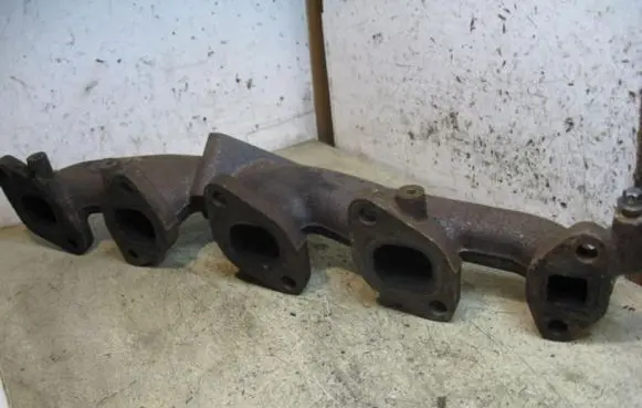 Opel Zafira A Exhaust manifold GM90500926