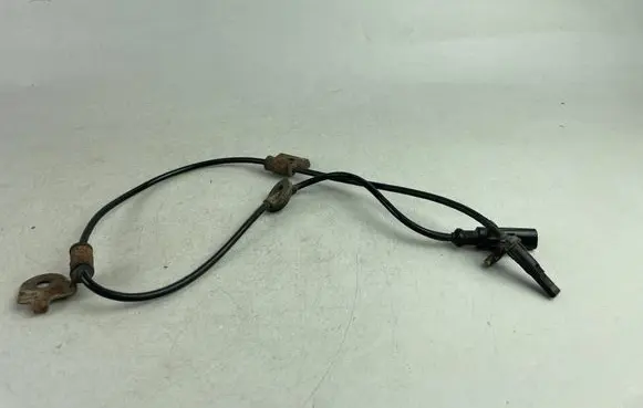 Subaru Outback ABS brake wheel speed sensor 27540AG01
