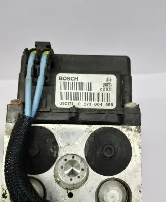 Nissan Primera ABS Pump 476609F615