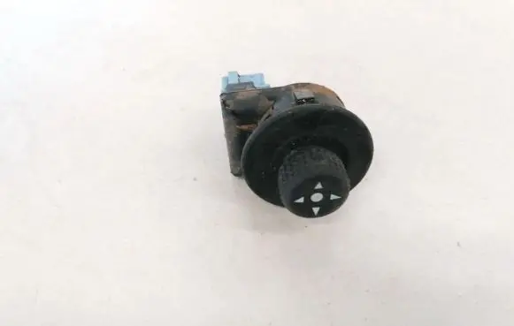 Citroen C6 Wing mirror switch