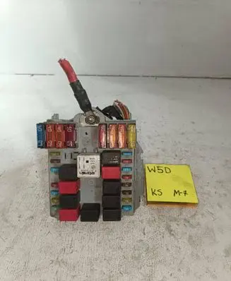 Fiat Stilo Fuse module 51738103