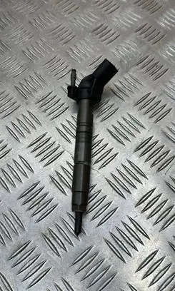 Mercedes-Benz E W212 Fuel injector A6420701187 0445116026 150502