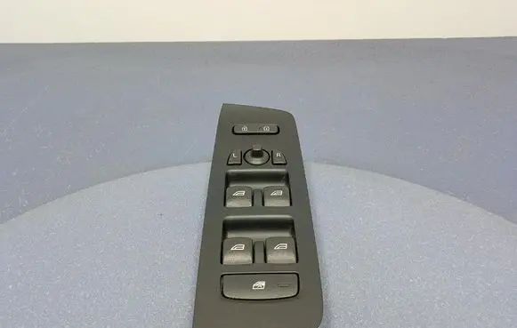 Volvo V40 Electric window control switch 31453232