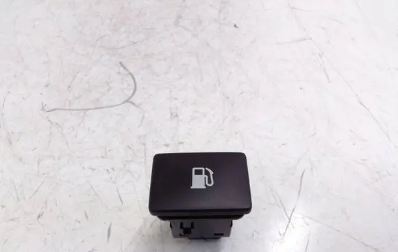 Toyota Prius (XW50) Fuel tank opening switch 