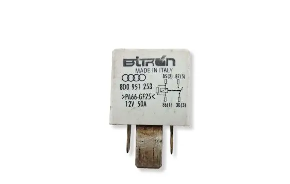 Audi A4 S4 B5 8D Other relay 8D0951253