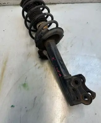Mercedes-Benz B W245 Front shock absorber with coil spring 123132