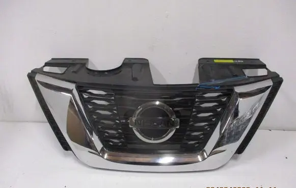 Nissan Z S30 240Z 260Z 280Z Front bumper upper radiator grill 