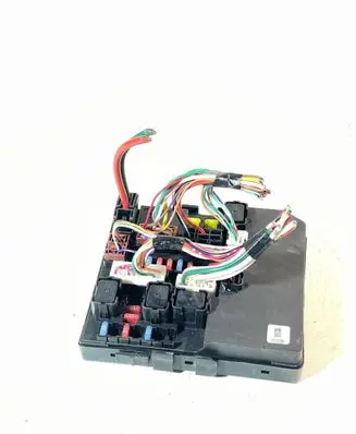 Nissan NV200 Fuse module 284B73LS0A 4251015903