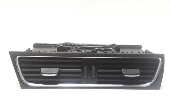Audi A5 8T 8F Dash center air vent grill 8T1820951C