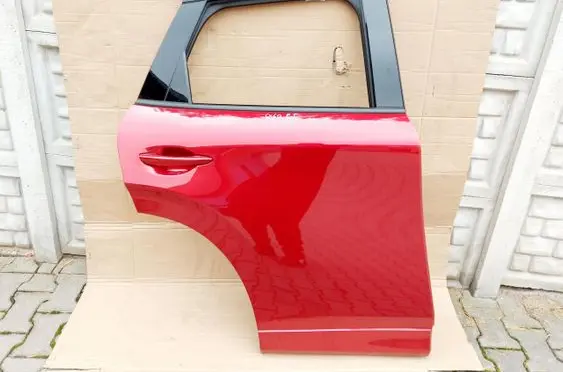 Rear door