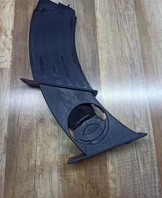 Cup holder front