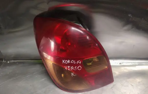 Toyota Corolla Verso E121 Rear/tail lights