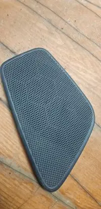 Side speaker trim/cover