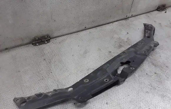 Honda Accord Radiator trim 71123SEA