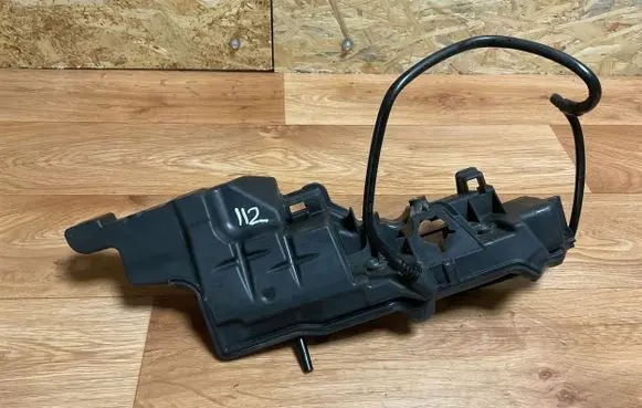 Renault Megane III Other engine bay part 175B11122R 175B17398R
