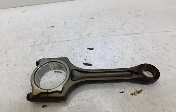 Citroen C4 II Connecting rod/conrod 