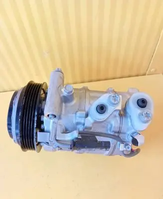 Mercedes-Benz GLC C254 Air conditioning (A/C) compressor (pump) A0008300604 6SAS14C