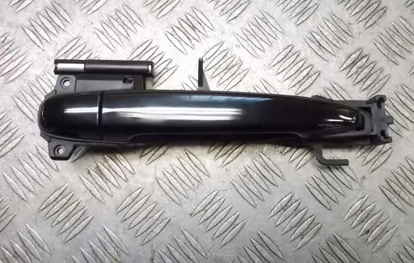 Subaru Legacy Front door exterior handle