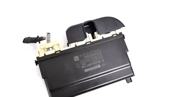 Mercedes-Benz SL R231 Seat control module A2319003606