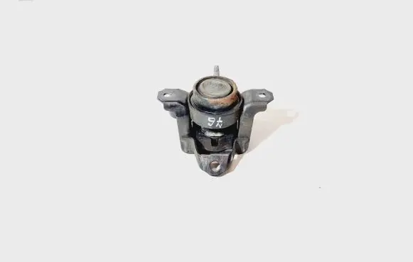 Citroen C1 Engine mount bracket 271014