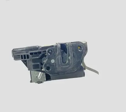 Hyundai Tucson JM Front door lock