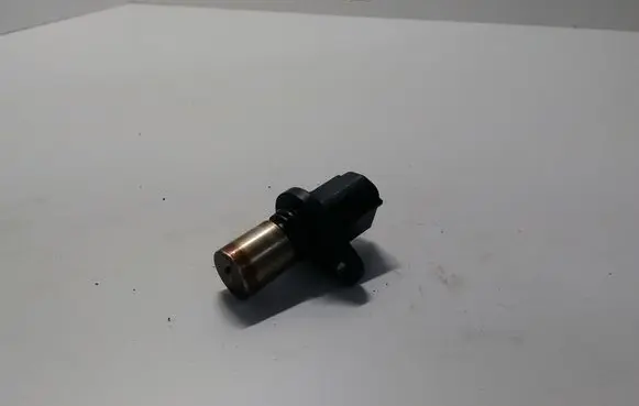 Toyota Avensis T250 Camshaft position sensor 0296000590
