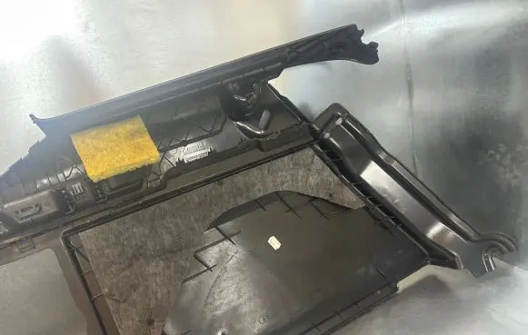 Audi A6 S6 C7 4G Trunk/boot side trim panel 4G9863880