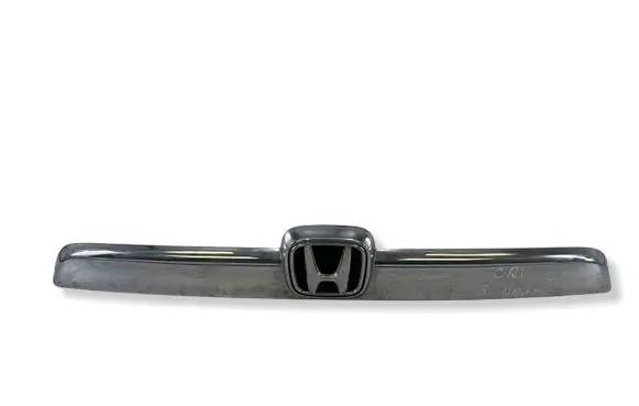 Honda CR-V Trunk door license plate light bar 