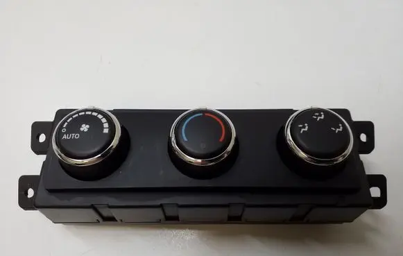 Chrysler Grand Voyager V Climate control unit 55111812AD