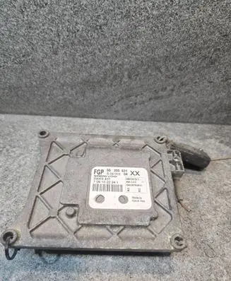 Engine ECU kit and lock set