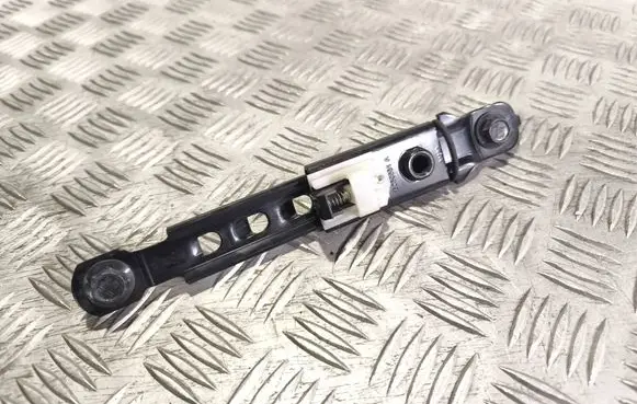 KIA Ceed Seat belt adjustment rail 6089651A