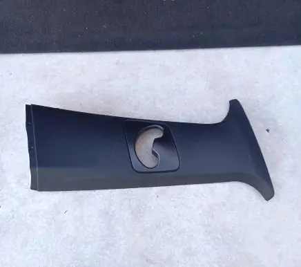 (B) pillar trim (top)