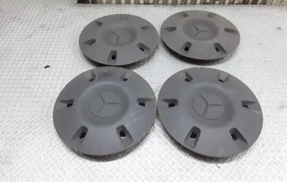 Mercedes-Benz Sprinter W906 Original wheel cap A9064010025