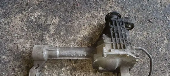 Nissan Pathfinder R51 Front differential 