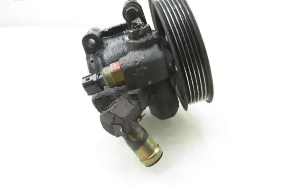 Ford Focus Power steering pump XS4E3A733AC