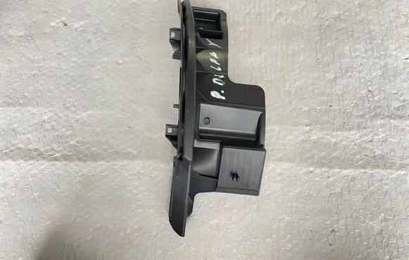 Chrysler Ypsilon Rear bumper mounting bracket 51839206BLCP 51839206 D193