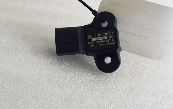 Porsche 718 Cayman 982 982c Air pressure sensor 0261230170 1K0906207A