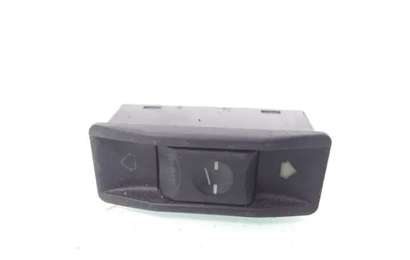 BMW 5 E34 Sunroof switch 1378862 61311378862