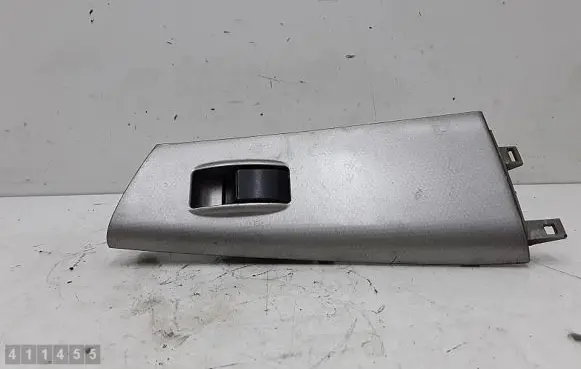 Toyota Corolla E120 E130 Electric window control switch 8480102341B0